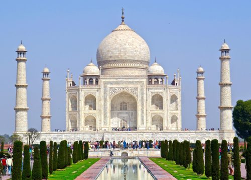 Exploring Heritage and Culture The Convenience of a Delhi Agra Tour Package by Bus